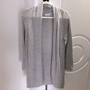 Aritzia community knitted grey cardigan.